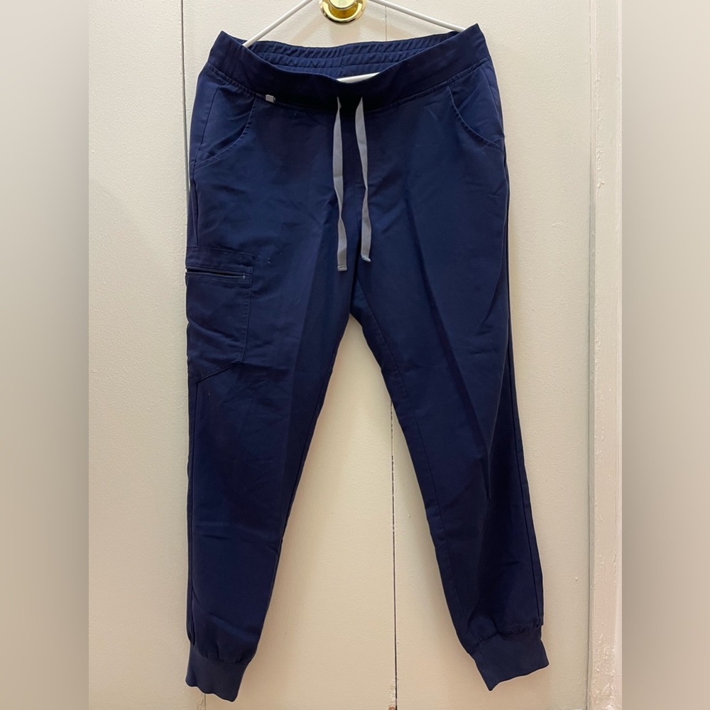 Figs Zamora size L scrub pant Navy